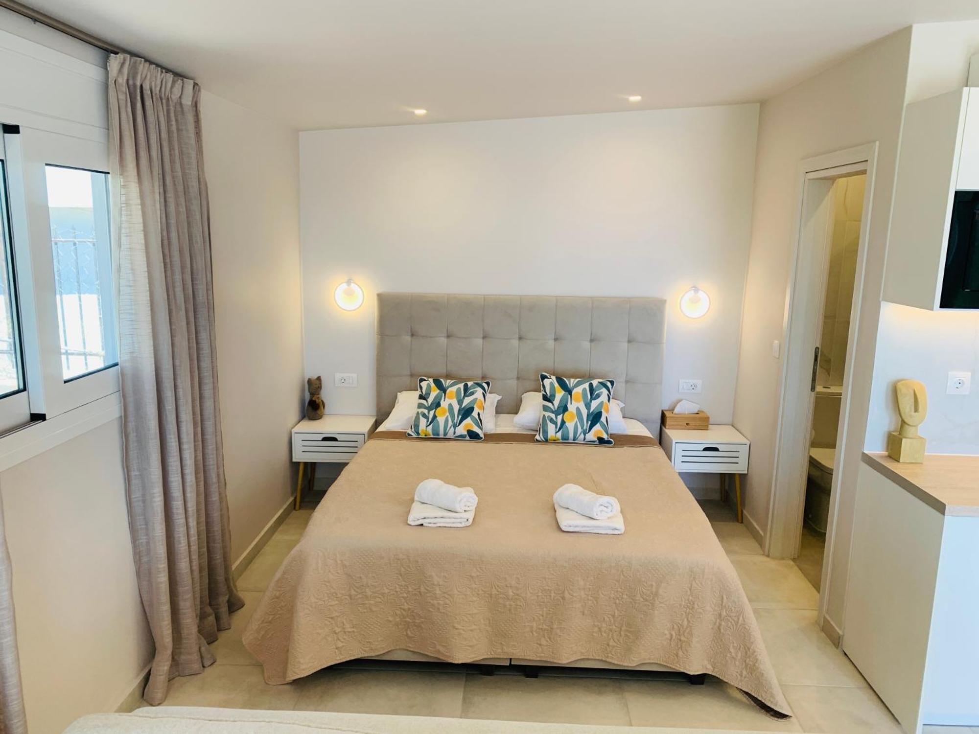 Thelfi Luxury Studio In Attica - Close To Varkiza Beach - Sea View Vári Zewnętrze zdjęcie