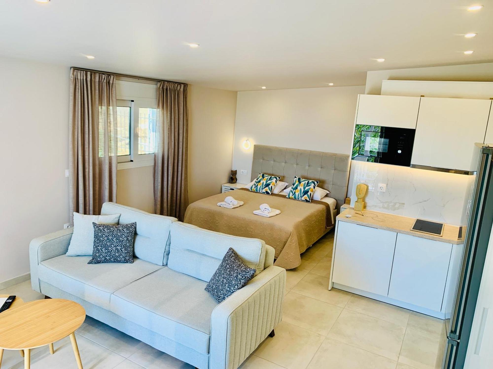 Thelfi Luxury Studio In Attica - Close To Varkiza Beach - Sea View Vári Zewnętrze zdjęcie